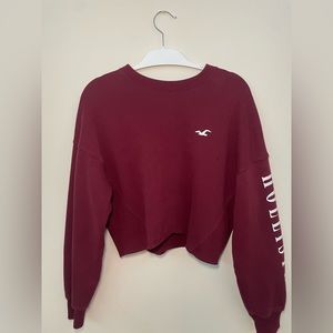 Cropped Hollister Crewneck